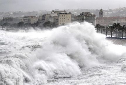 Giant waves break onto beaches in Nice, southeastern France, on May 4, 2010. High winds hit the French Riviera in the afternoon, due to last into the night. 